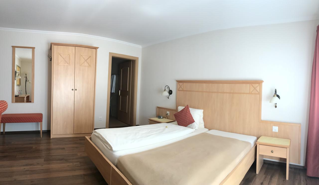 Hotel Kreuz Holderbank Eksteriør bilde